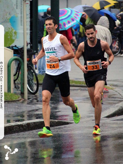 Les 10 km d'Annecy, édition 2016 - le dim. 18 septembre 2016, Annecy, Haute-Savoie. – « Les 10 km d'Annecy, édition 2016 » – Course de 10 km courue sur un tracé roulant entre ville et lac. – mots associés : 10 km, athlétisme, course à pied, lac d'annecy