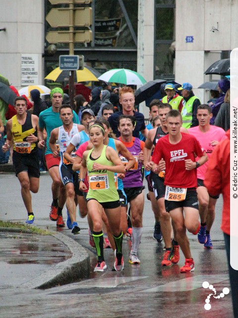 Les 10 km d'Annecy, édition 2016 - le dim. 18 septembre 2016, Annecy, Haute-Savoie. – « Les 10 km d'Annecy, édition 2016 » – Course de 10 km courue sur un tracé roulant entre ville et lac. – mots associés : 10 km, athlétisme, course à pied, lac d'annecy