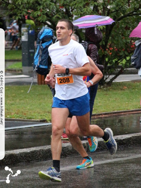 Les 10 km d'Annecy, édition 2016 - le dim. 18 septembre 2016, Annecy, Haute-Savoie. – « Les 10 km d'Annecy, édition 2016 » – Course de 10 km courue sur un tracé roulant entre ville et lac. – mots associés : 10 km, athlétisme, course à pied, lac d'annecy