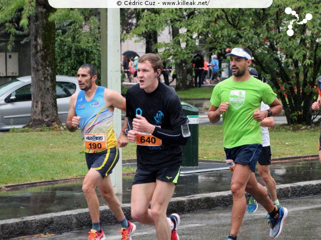 Les 10 km d'Annecy, édition 2016 - le dim. 18 septembre 2016, Annecy, Haute-Savoie. – « Les 10 km d'Annecy, édition 2016 » – Course de 10 km courue sur un tracé roulant entre ville et lac. – mots associés : 10 km, athlétisme, course à pied, lac d'annecy