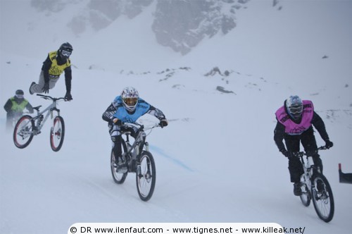 « Tignes Aiwaves 2009 : 4X VTT » – mots associés : 4x, airwaves, tignes, vtt