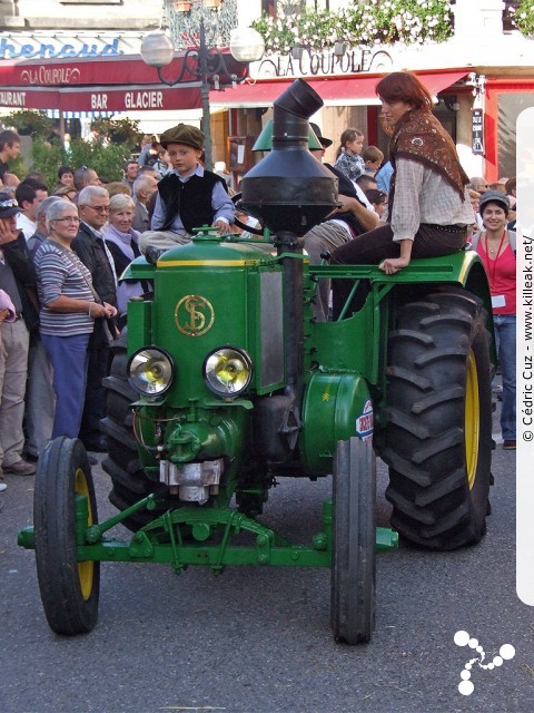 le Retour des Alpages, édition 2010 - le sam. 09 octobre 2010, dans la vieille ville à Annecy. – « le Retour des Alpages, édition 2010 » – mots associés : alpage, descente des alpages, fête