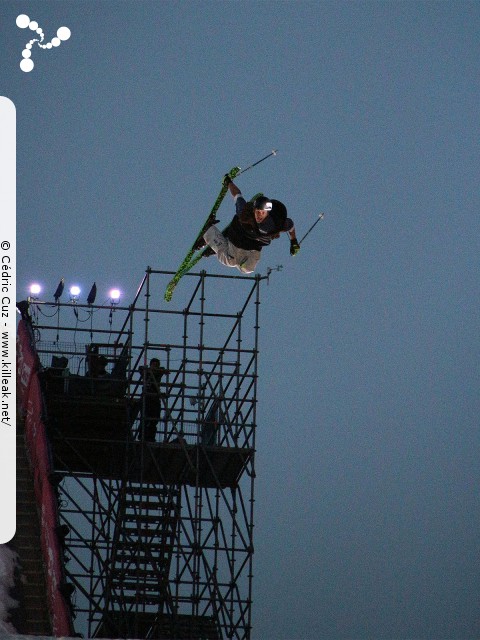 Sosh Big Air 2016 Annecy - le ven. 30 septembre et sam. 01 octobre 2016, Annecy, Haute-Savoie. – « Sosh Big Air 2016 Annecy » – Compétition internationale de ski freestyle sur un big air urbain. – mots associés : big air, freestyle, ski