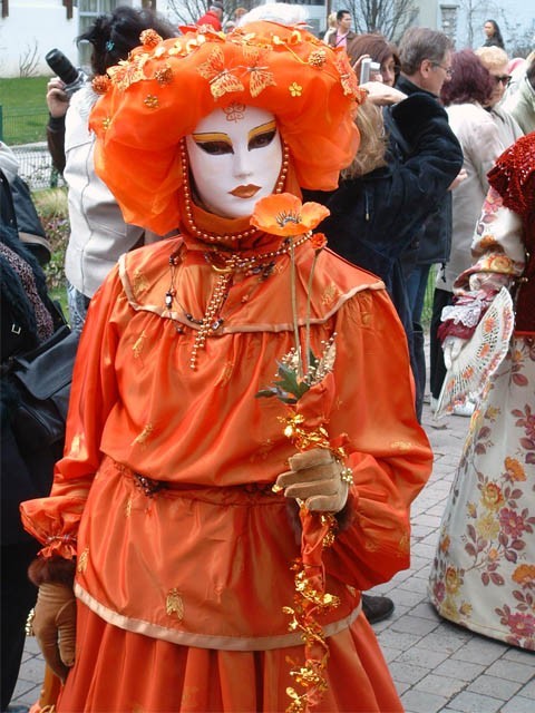 Carnaval Vénitien d'Annecy, édition 2007 - les ven. 02, sam. 03 et dim. 04 mars 2007, Annecy. – « Carnaval Vénitien d'Annecy, édition 2007 » – Déambulations et défilé de quelques centaines de masques dans les rues et au bord du lac... –