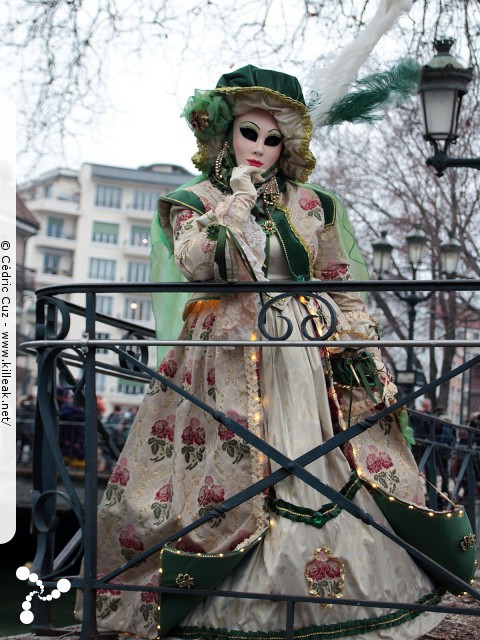 Carnaval vénitien, édition 2017 - les ven. 23, sam. 24 et dim. 25 février 2018, Annecy, Haute-Savoie. — « Carnaval Vénitien d'Annecy, édition 2018 » — mots associés : carnaval vénitien