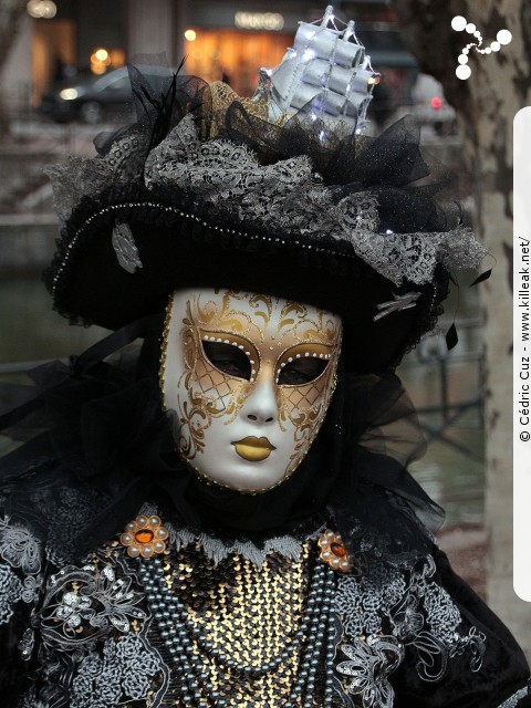 Carnaval vénitien, édition 2017 - les ven. 23, sam. 24 et dim. 25 février 2018, Annecy, Haute-Savoie. — « Carnaval Vénitien d'Annecy, édition 2018 » — mots associés : carnaval vénitien