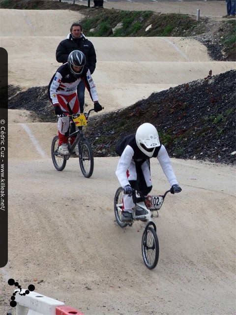 Coupe des Lacs 2009 de BMX, manche de Cran-Gevrier - le dim. 08.11.2009. 5e et avant-dernière manche de cette compétition franco-suisse de BMX. – « Coupe des Lacs 2009 de BMX, manche de Cran-Gevrier » – 5e manche de la Coupe des Lacs sur la piste de bicross de Cran-Gevrier. – mots associés : bmx, coupe des lacs