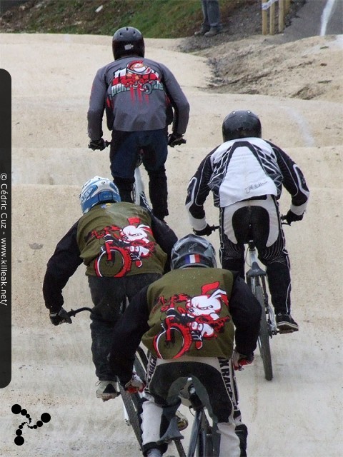 Coupe des Lacs 2009 de BMX, manche de Cran-Gevrier - le dim. 08.11.2009. 5e et avant-dernière manche de cette compétition franco-suisse de BMX. – « Coupe des Lacs 2009 de BMX, manche de Cran-Gevrier » – 5e manche de la Coupe des Lacs sur la piste de bicross de Cran-Gevrier. – mots associés : bmx, coupe des lacs