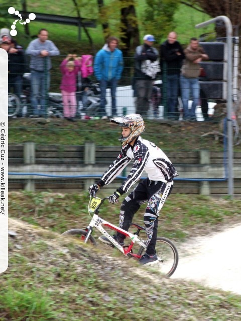 Coupe des Lacs 2012 de BMX, manche de Cran-Gevrier - le dim. 14 octobre 2012, 3e manche de la Coupe des Lacs, compétition franco-suisse de BMX Race. – « Coupe des Lacs 2012 de BMX, 3e manche à Cran-Gevrier » – 3e manche de la Coupe des Lacs 2012 sur la piste de bicross de Cran-Gevrier. – mots associés : bmx, coupe des lacs
