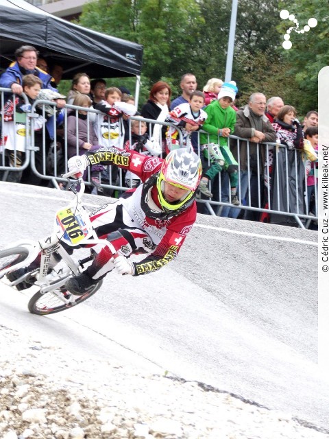 Coupe des Lacs 2012 de BMX, manche de Cran-Gevrier - le dim. 14 octobre 2012, 3e manche de la Coupe des Lacs, compétition franco-suisse de BMX Race. – « Coupe des Lacs 2012 de BMX, 3e manche à Cran-Gevrier » – 3e manche de la Coupe des Lacs 2012 sur la piste de bicross de Cran-Gevrier. – mots associés : bmx, coupe des lacs
