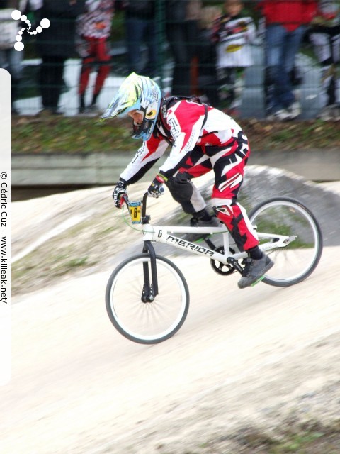 Coupe des Lacs 2012 de BMX, manche de Cran-Gevrier - le dim. 14 octobre 2012, 3e manche de la Coupe des Lacs, compétition franco-suisse de BMX Race. – « Coupe des Lacs 2012 de BMX, 3e manche à Cran-Gevrier » – 3e manche de la Coupe des Lacs 2012 sur la piste de bicross de Cran-Gevrier. – mots associés : bmx, coupe des lacs