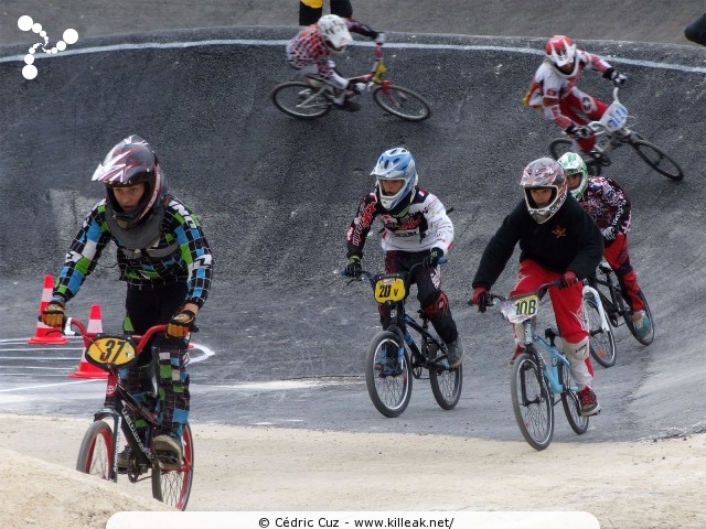 Coupe des Lacs 2012 de BMX, manche de Cran-Gevrier - le dim. 14 octobre 2012, 3e manche de la Coupe des Lacs, compétition franco-suisse de BMX Race. – « Coupe des Lacs 2012 de BMX, 3e manche à Cran-Gevrier » – 3e manche de la Coupe des Lacs 2012 sur la piste de bicross de Cran-Gevrier. – mots associés : bmx, coupe des lacs
