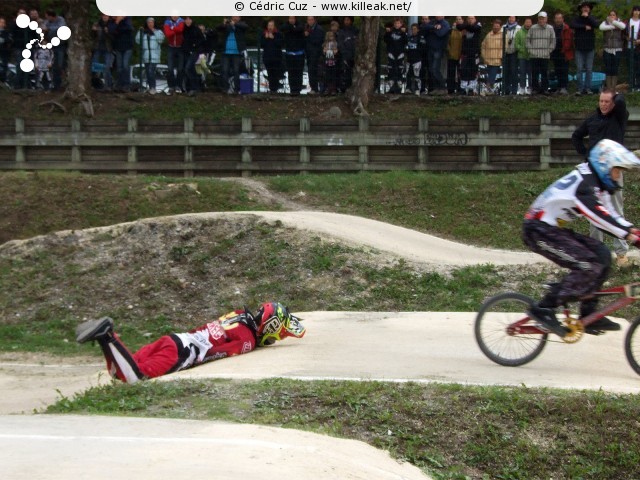 Coupe des Lacs 2012 de BMX, manche de Cran-Gevrier - le dim. 14 octobre 2012, 3e manche de la Coupe des Lacs, compétition franco-suisse de BMX Race. – « Coupe des Lacs 2012 de BMX, 3e manche à Cran-Gevrier » – 3e manche de la Coupe des Lacs 2012 sur la piste de bicross de Cran-Gevrier. – mots associés : bmx, coupe des lacs