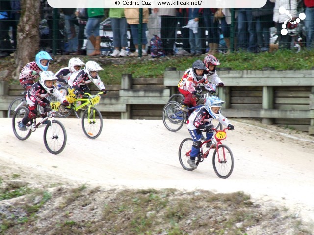 Coupe des Lacs 2012 de BMX, manche de Cran-Gevrier - le dim. 14 octobre 2012, 3e manche de la Coupe des Lacs, compétition franco-suisse de BMX Race. – « Coupe des Lacs 2012 de BMX, 3e manche à Cran-Gevrier » – 3e manche de la Coupe des Lacs 2012 sur la piste de bicross de Cran-Gevrier. – mots associés : bmx, coupe des lacs