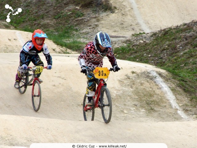 Coupe des Lacs 2012 de BMX, manche de Cran-Gevrier - le dim. 14 octobre 2012, 3e manche de la Coupe des Lacs, compétition franco-suisse de BMX Race. – « Coupe des Lacs 2012 de BMX, 3e manche à Cran-Gevrier » – 3e manche de la Coupe des Lacs 2012 sur la piste de bicross de Cran-Gevrier. – mots associés : bmx, coupe des lacs