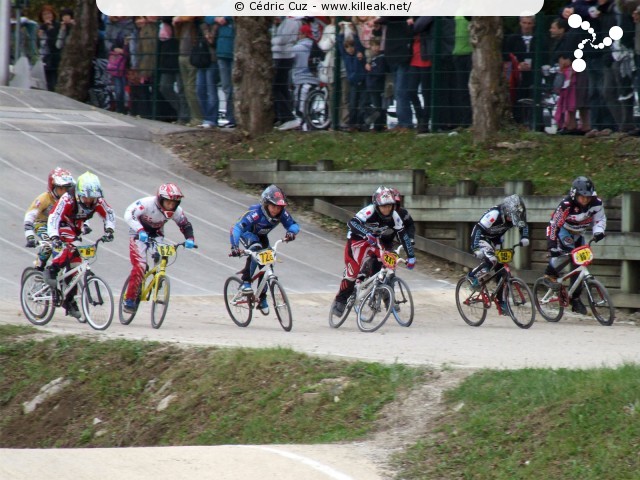 Coupe des Lacs 2012 de BMX, manche de Cran-Gevrier - le dim. 14 octobre 2012, 3e manche de la Coupe des Lacs, compétition franco-suisse de BMX Race. – « Coupe des Lacs 2012 de BMX, 3e manche à Cran-Gevrier » – 3e manche de la Coupe des Lacs 2012 sur la piste de bicross de Cran-Gevrier. – mots associés : bmx, coupe des lacs