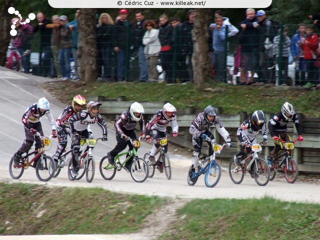 Coupe des Lacs 2012 de BMX, manche de Cran-Gevrier - le dim. 14 octobre 2012, 3e manche de la Coupe des Lacs, compétition franco-suisse de BMX Race. – « Coupe des Lacs 2012 de BMX, 3e manche à Cran-Gevrier » – 3e manche de la Coupe des Lacs 2012 sur la piste de bicross de Cran-Gevrier. – mots associés : bmx, coupe des lacs