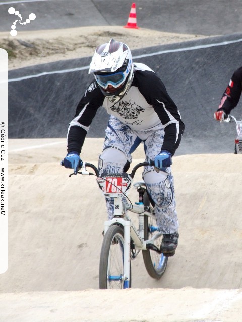 Coupe des Lacs 2012 de BMX, manche de Cran-Gevrier - le dim. 14 octobre 2012, 3e manche de la Coupe des Lacs, compétition franco-suisse de BMX Race. – « Coupe des Lacs 2012 de BMX, 3e manche à Cran-Gevrier » – 3e manche de la Coupe des Lacs 2012 sur la piste de bicross de Cran-Gevrier. – mots associés : bmx, coupe des lacs