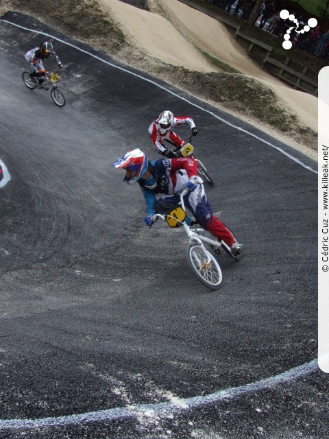 Coupe des Lacs 2012 de BMX, manche de Cran-Gevrier - le dim. 14 octobre 2012, 3e manche de la Coupe des Lacs, compétition franco-suisse de BMX Race. – « Coupe des Lacs 2012 de BMX, 3e manche à Cran-Gevrier » – 3e manche de la Coupe des Lacs 2012 sur la piste de bicross de Cran-Gevrier. – mots associés : bmx, coupe des lacs