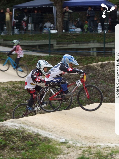 Coupe des Lacs 2012 de BMX, manche de Cran-Gevrier - le dim. 14 octobre 2012, 3e manche de la Coupe des Lacs, compétition franco-suisse de BMX Race. – « Coupe des Lacs 2012 de BMX, 3e manche à Cran-Gevrier » – 3e manche de la Coupe des Lacs 2012 sur la piste de bicross de Cran-Gevrier. – mots associés : bmx, coupe des lacs