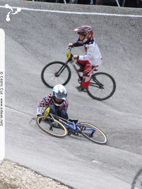 Coupe des Lacs 2012 de BMX, manche de Cran-Gevrier - le dim. 14 octobre 2012, 3e manche de la Coupe des Lacs, compétition franco-suisse de BMX Race. – « Coupe des Lacs 2012 de BMX, 3e manche à Cran-Gevrier » – 3e manche de la Coupe des Lacs 2012 sur la piste de bicross de Cran-Gevrier. – mots associés : bmx, coupe des lacs