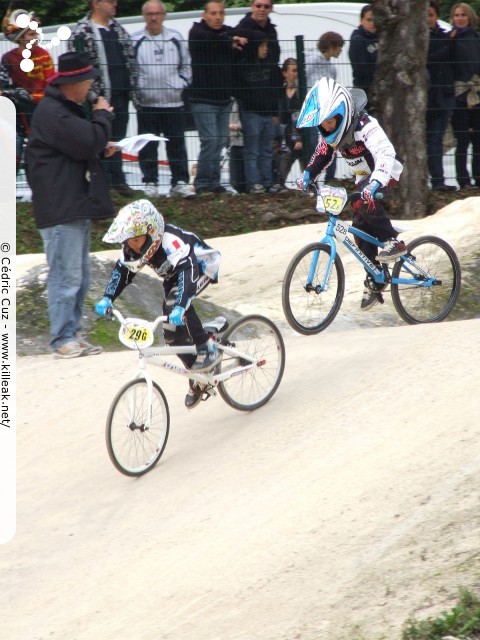 Coupe des Lacs 2012 de BMX, manche de Cran-Gevrier - le dim. 14 octobre 2012, 3e manche de la Coupe des Lacs, compétition franco-suisse de BMX Race. – « Coupe des Lacs 2012 de BMX, 3e manche à Cran-Gevrier » – 3e manche de la Coupe des Lacs 2012 sur la piste de bicross de Cran-Gevrier. – mots associés : bmx, coupe des lacs