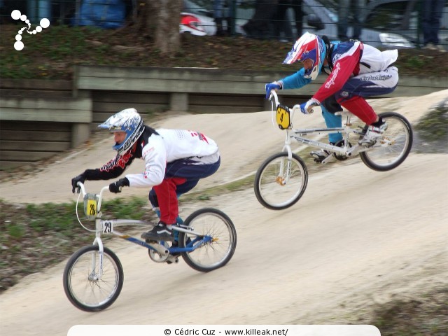 Coupe des Lacs 2012 de BMX, manche de Cran-Gevrier - le dim. 14 octobre 2012, 3e manche de la Coupe des Lacs, compétition franco-suisse de BMX Race. – « Coupe des Lacs 2012 de BMX, 3e manche à Cran-Gevrier » – 3e manche de la Coupe des Lacs 2012 sur la piste de bicross de Cran-Gevrier. – mots associés : bmx, coupe des lacs