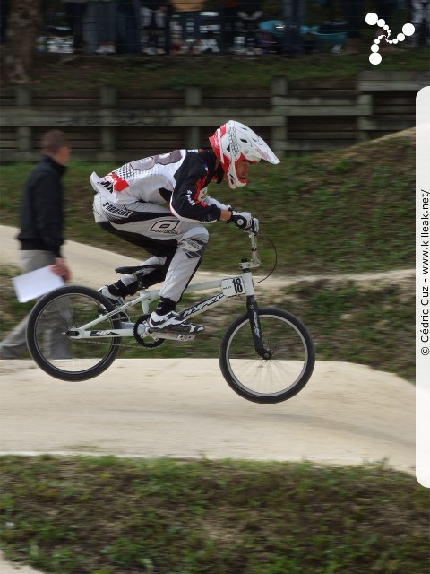 Coupe des Lacs 2012 de BMX, manche de Cran-Gevrier - le dim. 14 octobre 2012, 3e manche de la Coupe des Lacs, compétition franco-suisse de BMX Race. – « Coupe des Lacs 2012 de BMX, 3e manche à Cran-Gevrier » – 3e manche de la Coupe des Lacs 2012 sur la piste de bicross de Cran-Gevrier. – mots associés : bmx, coupe des lacs