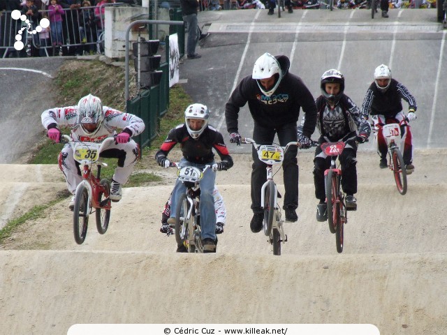 Coupe des Lacs 2012 de BMX, manche de Cran-Gevrier - le dim. 14 octobre 2012, 3e manche de la Coupe des Lacs, compétition franco-suisse de BMX Race. – « Coupe des Lacs 2012 de BMX, 3e manche à Cran-Gevrier » – 3e manche de la Coupe des Lacs 2012 sur la piste de bicross de Cran-Gevrier. – mots associés : bmx, coupe des lacs