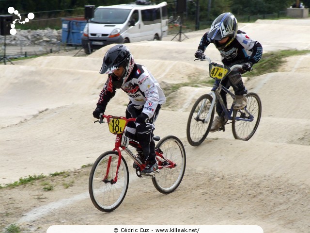 Coupe des Lacs 2012 de BMX, manche de Cran-Gevrier - le dim. 14 octobre 2012, 3e manche de la Coupe des Lacs, compétition franco-suisse de BMX Race. – « Coupe des Lacs 2012 de BMX, 3e manche à Cran-Gevrier » – 3e manche de la Coupe des Lacs 2012 sur la piste de bicross de Cran-Gevrier. – mots associés : bmx, coupe des lacs