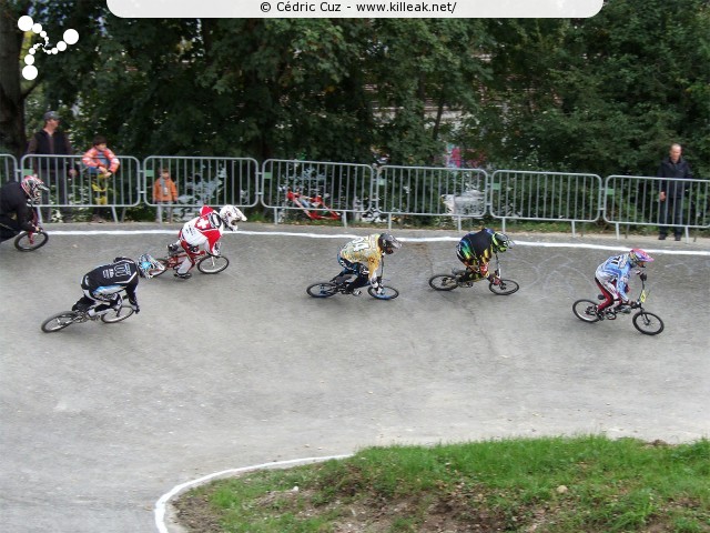 Coupe des Lacs 2012 de BMX, manche de Cran-Gevrier - le dim. 14 octobre 2012, 3e manche de la Coupe des Lacs, compétition franco-suisse de BMX Race. – « Coupe des Lacs 2012 de BMX, 3e manche à Cran-Gevrier » – 3e manche de la Coupe des Lacs 2012 sur la piste de bicross de Cran-Gevrier. – mots associés : bmx, coupe des lacs