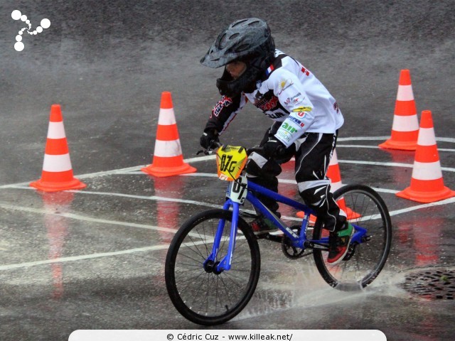 Coupe des Lacs 2013 de BMX, manche de Cran-Gevrier - le dim. 20 octobre 2013, 3e manche de la Coupe des Lacs, compétition franco-suisse de BMX Race. – « Coupe des Lacs 2013 de BMX, 3e manche à Cran-Gevrier » – 3e manche de la Coupe des Lacs 2013 sur la piste de bicross de Cran-Gevrier. – mots associés : bmx, coupe des lacs
