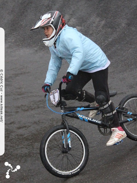 Coupe des Lacs 2013 de BMX, manche de Cran-Gevrier - le dim. 20 octobre 2013, 3e manche de la Coupe des Lacs, compétition franco-suisse de BMX Race. – « Coupe des Lacs 2013 de BMX, 3e manche à Cran-Gevrier » – 3e manche de la Coupe des Lacs 2013 sur la piste de bicross de Cran-Gevrier. – mots associés : bmx, coupe des lacs