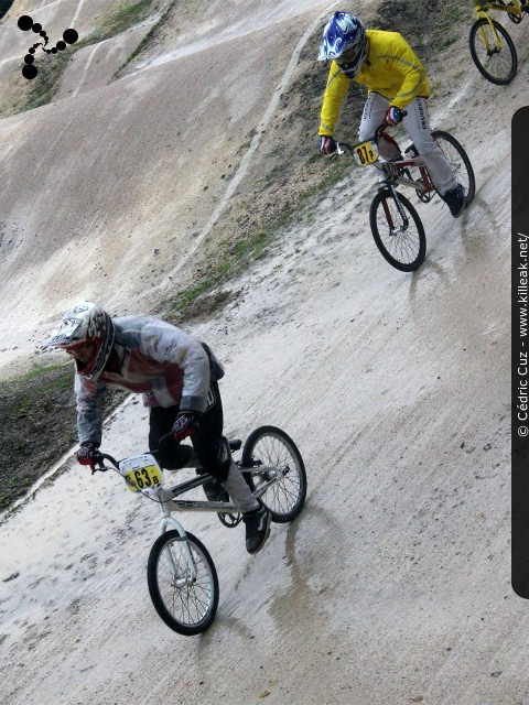Coupe des Lacs 2013 de BMX, manche de Cran-Gevrier - le dim. 20 octobre 2013, 3e manche de la Coupe des Lacs, compétition franco-suisse de BMX Race. – « Coupe des Lacs 2013 de BMX, 3e manche à Cran-Gevrier » – 3e manche de la Coupe des Lacs 2013 sur la piste de bicross de Cran-Gevrier. – mots associés : bmx, coupe des lacs