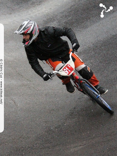Coupe des Lacs 2013 de BMX, manche de Cran-Gevrier - le dim. 20 octobre 2013, 3e manche de la Coupe des Lacs, compétition franco-suisse de BMX Race. – « Coupe des Lacs 2013 de BMX, 3e manche à Cran-Gevrier » – 3e manche de la Coupe des Lacs 2013 sur la piste de bicross de Cran-Gevrier. – mots associés : bmx, coupe des lacs