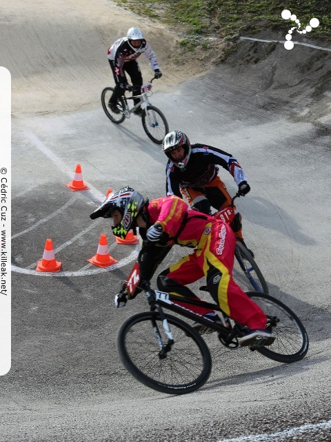 Coupe des Lacs 2014 de BMX, manche de Cran-Gevrier - le dim. 12 octobre 2014, 2e manche de la Coupe des Lacs, compétition franco-suisse de BMX Race. – « Coupe des Lacs 2014 de BMX, 2e manche à Cran-Gevrier » – 2e manche de la Coupe des Lacs 2014 sur la piste de bicross de Cran-Gevrier. – mots associés : bmx, coupe des lacs