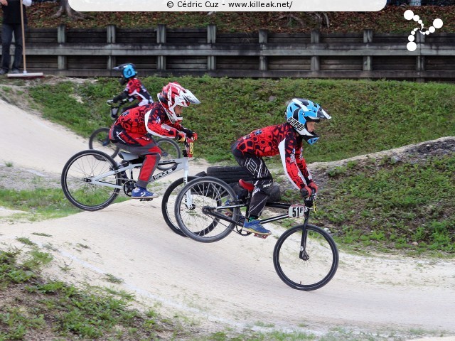 Coupe des Lacs 2014 de BMX, manche de Cran-Gevrier - le dim. 12 octobre 2014, 2e manche de la Coupe des Lacs, compétition franco-suisse de BMX Race. – « Coupe des Lacs 2014 de BMX, 2e manche à Cran-Gevrier » – 2e manche de la Coupe des Lacs 2014 sur la piste de bicross de Cran-Gevrier. – mots associés : bmx, coupe des lacs