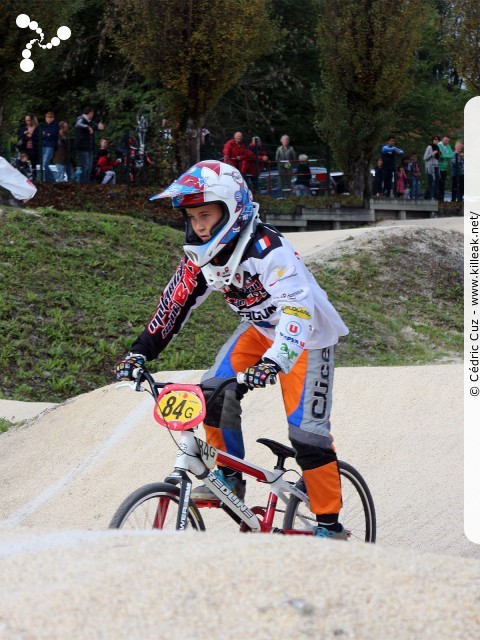 Coupe des Lacs 2014 de BMX, manche de Cran-Gevrier - le dim. 12 octobre 2014, 2e manche de la Coupe des Lacs, compétition franco-suisse de BMX Race. – « Coupe des Lacs 2014 de BMX, 2e manche à Cran-Gevrier » – 2e manche de la Coupe des Lacs 2014 sur la piste de bicross de Cran-Gevrier. – mots associés : bmx, coupe des lacs