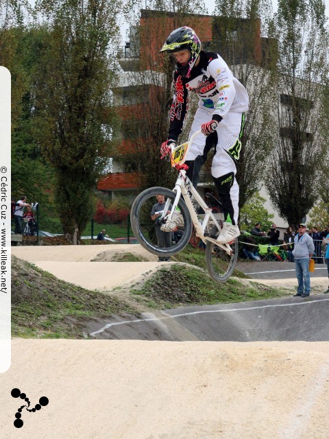 Coupe des Lacs 2014 de BMX, manche de Cran-Gevrier - le dim. 12 octobre 2014, 2e manche de la Coupe des Lacs, compétition franco-suisse de BMX Race. — « Coupe des Lacs 2014 de BMX, 2e manche à Cran-Gevrier » — 2e manche de la Coupe des Lacs 2014 sur la piste de bicross de Cran-Gevrier. — mots associés : bmx, coupe des lacs