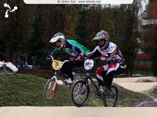 Coupe des Lacs 2014 de BMX, manche de Cran-Gevrier - le dim. 12 octobre 2014, 2e manche de la Coupe des Lacs, compétition franco-suisse de BMX Race. – « Coupe des Lacs 2014 de BMX, 2e manche à Cran-Gevrier » – 2e manche de la Coupe des Lacs 2014 sur la piste de bicross de Cran-Gevrier. – mots associés : bmx, coupe des lacs