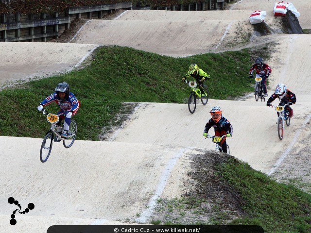Coupe des Lacs 2014 de BMX, manche de Cran-Gevrier - le dim. 12 octobre 2014, 2e manche de la Coupe des Lacs, compétition franco-suisse de BMX Race. – « Coupe des Lacs 2014 de BMX, 2e manche à Cran-Gevrier » – 2e manche de la Coupe des Lacs 2014 sur la piste de bicross de Cran-Gevrier. – mots associés : bmx, coupe des lacs