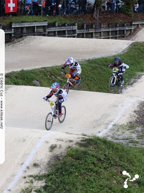 Coupe des Lacs 2014 de BMX, manche de Cran-Gevrier - le dim. 12 octobre 2014, 2e manche de la Coupe des Lacs, compétition franco-suisse de BMX Race. – « Coupe des Lacs 2014 de BMX, 2e manche à Cran-Gevrier » – 2e manche de la Coupe des Lacs 2014 sur la piste de bicross de Cran-Gevrier. – mots associés : bmx, coupe des lacs