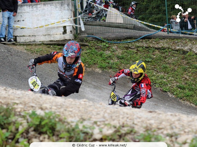 Coupe des Lacs 2014 de BMX, manche de Cran-Gevrier - le dim. 12 octobre 2014, 2e manche de la Coupe des Lacs, compétition franco-suisse de BMX Race. — « Coupe des Lacs 2014 de BMX, 2e manche à Cran-Gevrier » — 2e manche de la Coupe des Lacs 2014 sur la piste de bicross de Cran-Gevrier. — mots associés : bmx, coupe des lacs