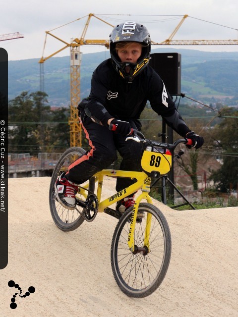 Coupe des Lacs 2014 de BMX, manche de Cran-Gevrier - le dim. 12 octobre 2014, 2e manche de la Coupe des Lacs, compétition franco-suisse de BMX Race. – « Coupe des Lacs 2014 de BMX, 2e manche à Cran-Gevrier » – 2e manche de la Coupe des Lacs 2014 sur la piste de bicross de Cran-Gevrier. – mots associés : bmx, coupe des lacs