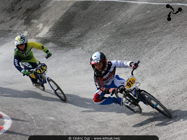 Coupe des Lacs 2014 de BMX, manche de Cran-Gevrier - le dim. 12 octobre 2014, 2e manche de la Coupe des Lacs, compétition franco-suisse de BMX Race. – « Coupe des Lacs 2014 de BMX, 2e manche à Cran-Gevrier » – 2e manche de la Coupe des Lacs 2014 sur la piste de bicross de Cran-Gevrier. – mots associés : bmx, coupe des lacs