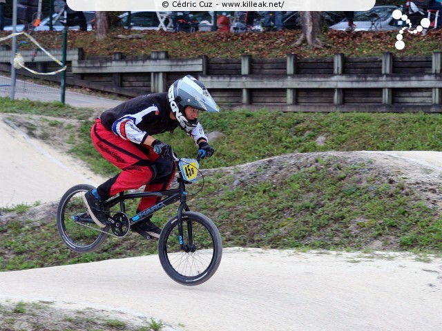 Coupe des Lacs 2014 de BMX, manche de Cran-Gevrier - le dim. 12 octobre 2014, 2e manche de la Coupe des Lacs, compétition franco-suisse de BMX Race. – « Coupe des Lacs 2014 de BMX, 2e manche à Cran-Gevrier » – 2e manche de la Coupe des Lacs 2014 sur la piste de bicross de Cran-Gevrier. – mots associés : bmx, coupe des lacs