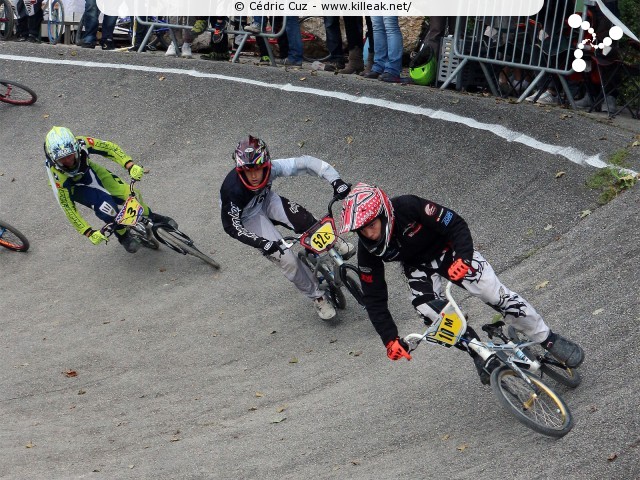 Coupe des Lacs 2014 de BMX, manche de Cran-Gevrier - le dim. 12 octobre 2014, 2e manche de la Coupe des Lacs, compétition franco-suisse de BMX Race. – « Coupe des Lacs 2014 de BMX, 2e manche à Cran-Gevrier » – 2e manche de la Coupe des Lacs 2014 sur la piste de bicross de Cran-Gevrier. – mots associés : bmx, coupe des lacs