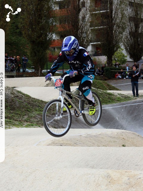 Coupe des Lacs 2014 de BMX, manche de Cran-Gevrier - le dim. 12 octobre 2014, 2e manche de la Coupe des Lacs, compétition franco-suisse de BMX Race. — « Coupe des Lacs 2014 de BMX, 2e manche à Cran-Gevrier » — 2e manche de la Coupe des Lacs 2014 sur la piste de bicross de Cran-Gevrier. — mots associés : bmx, coupe des lacs