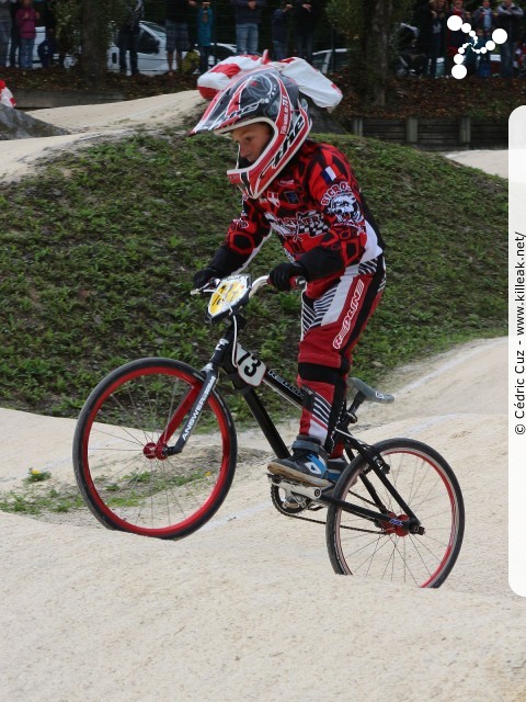 Coupe des Lacs 2014 de BMX, manche de Cran-Gevrier - le dim. 12 octobre 2014, 2e manche de la Coupe des Lacs, compétition franco-suisse de BMX Race. – « Coupe des Lacs 2014 de BMX, 2e manche à Cran-Gevrier » – 2e manche de la Coupe des Lacs 2014 sur la piste de bicross de Cran-Gevrier. – mots associés : bmx, coupe des lacs