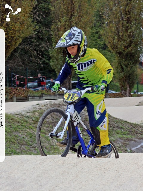 Coupe des Lacs 2014 de BMX, manche de Cran-Gevrier - le dim. 12 octobre 2014, 2e manche de la Coupe des Lacs, compétition franco-suisse de BMX Race. — « Coupe des Lacs 2014 de BMX, 2e manche à Cran-Gevrier » — 2e manche de la Coupe des Lacs 2014 sur la piste de bicross de Cran-Gevrier. — mots associés : bmx, coupe des lacs